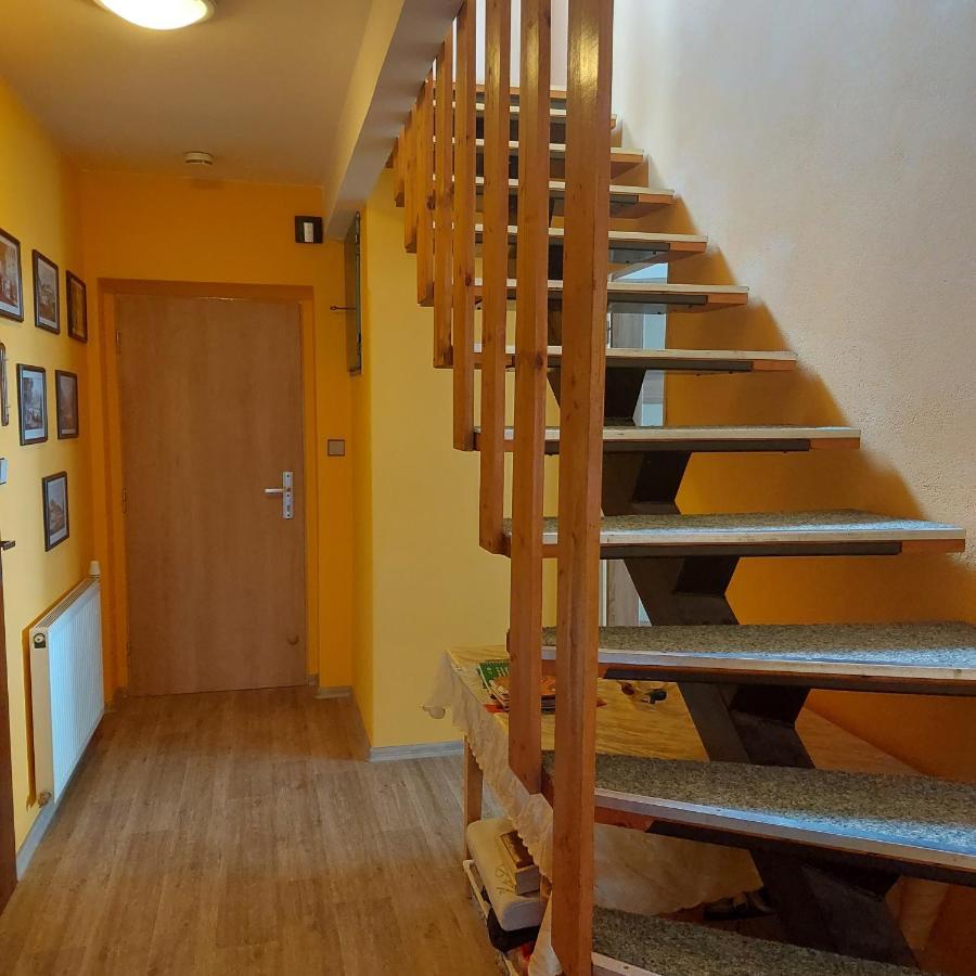 Apartamento Kreativ Karlovy Vary Exterior foto